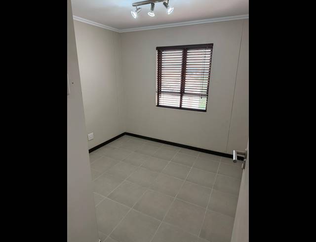 2 BEDROOM APARTMENT FOR SALE IN WESTVILLE